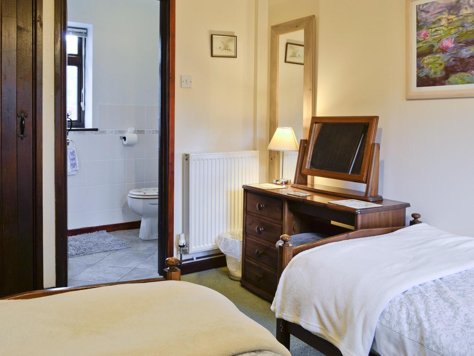 Oakleigh Cottage Llangelynin  Dış mekan fotoğraf